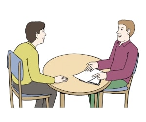 Illustration: Zwei Männer sitzen an einem Tisch und unterhalten sich.