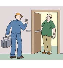 Illustration: Ein Klempner in blauem Overall und gelber Cap kommt bei seinem Termin an. Ein Mann macht ihm die Tür auf.